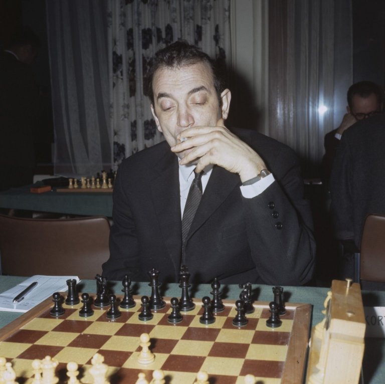 1968-wijk-aan-zee-korchnoi.jpg