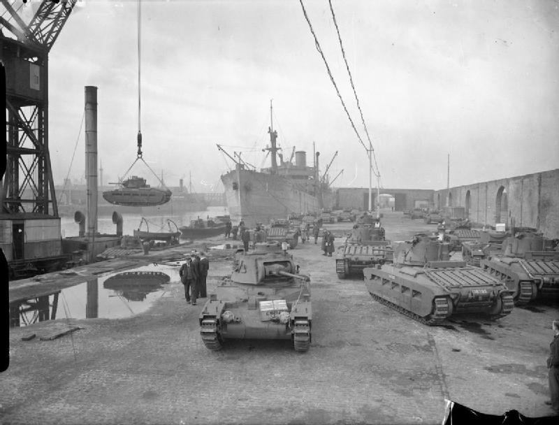 British_Tanks_1939-45_H14786.jpg