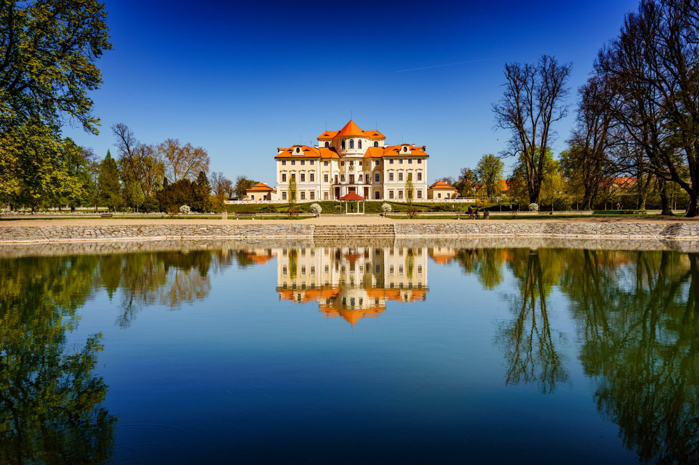 shutterstock_1749221903_Liblice_Chateau.jpg_width=1920&height=1280&ext=.jpg
