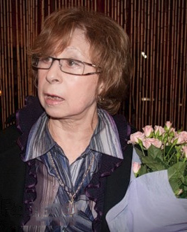 Лия_Ахеджакова_(cropped).jpg