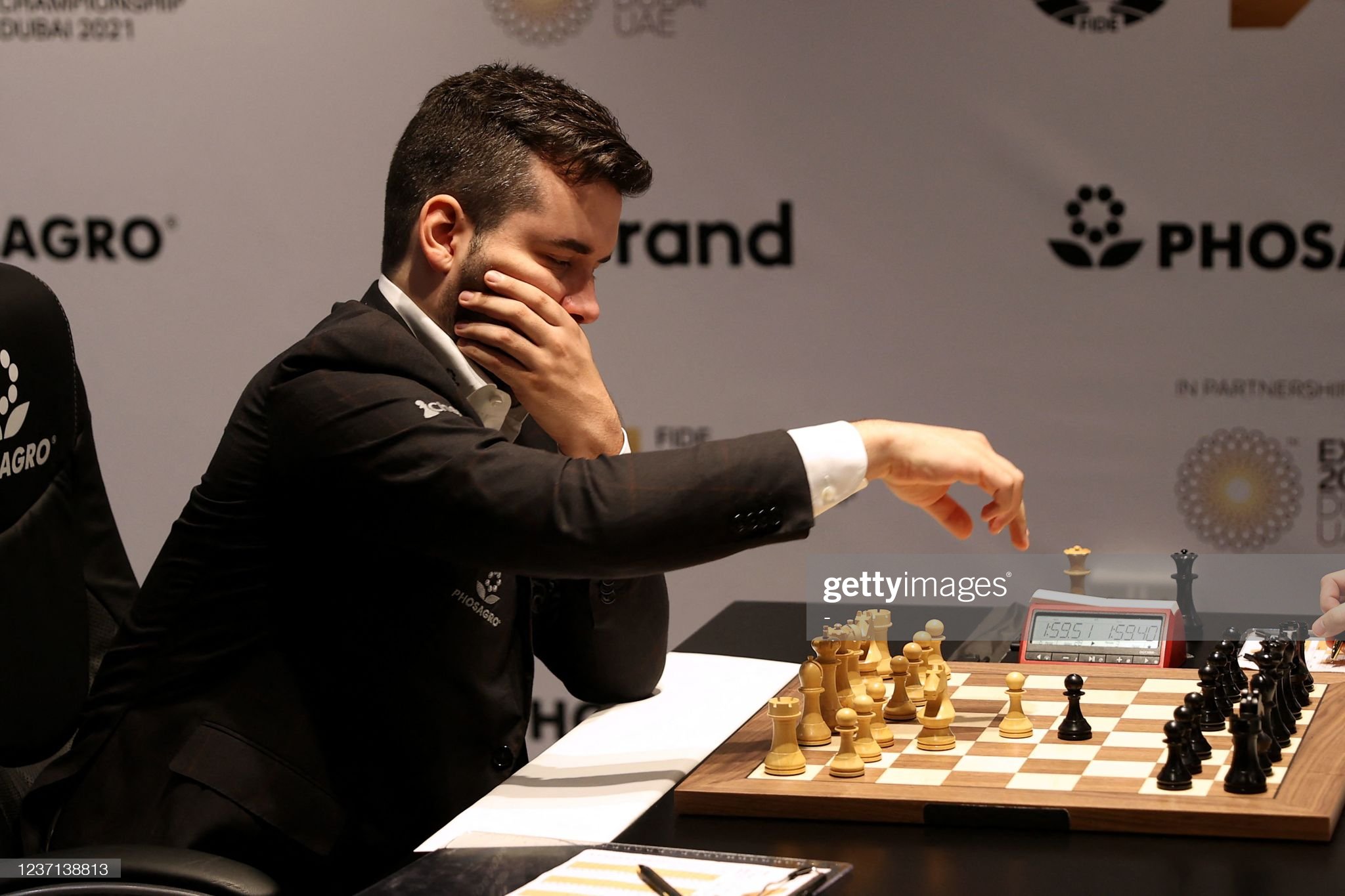 gettyimages-1237138813-2048x2048-spcs.me.jpg