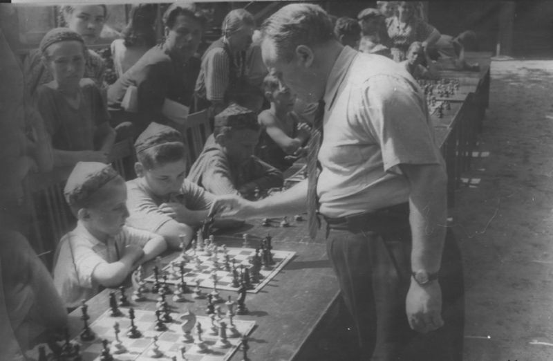 bzv53fb43dc8c4f7_1024.jpg