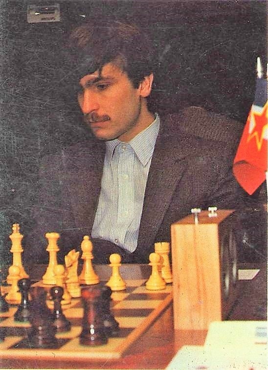 m1mpoB6LbYQ.jpg