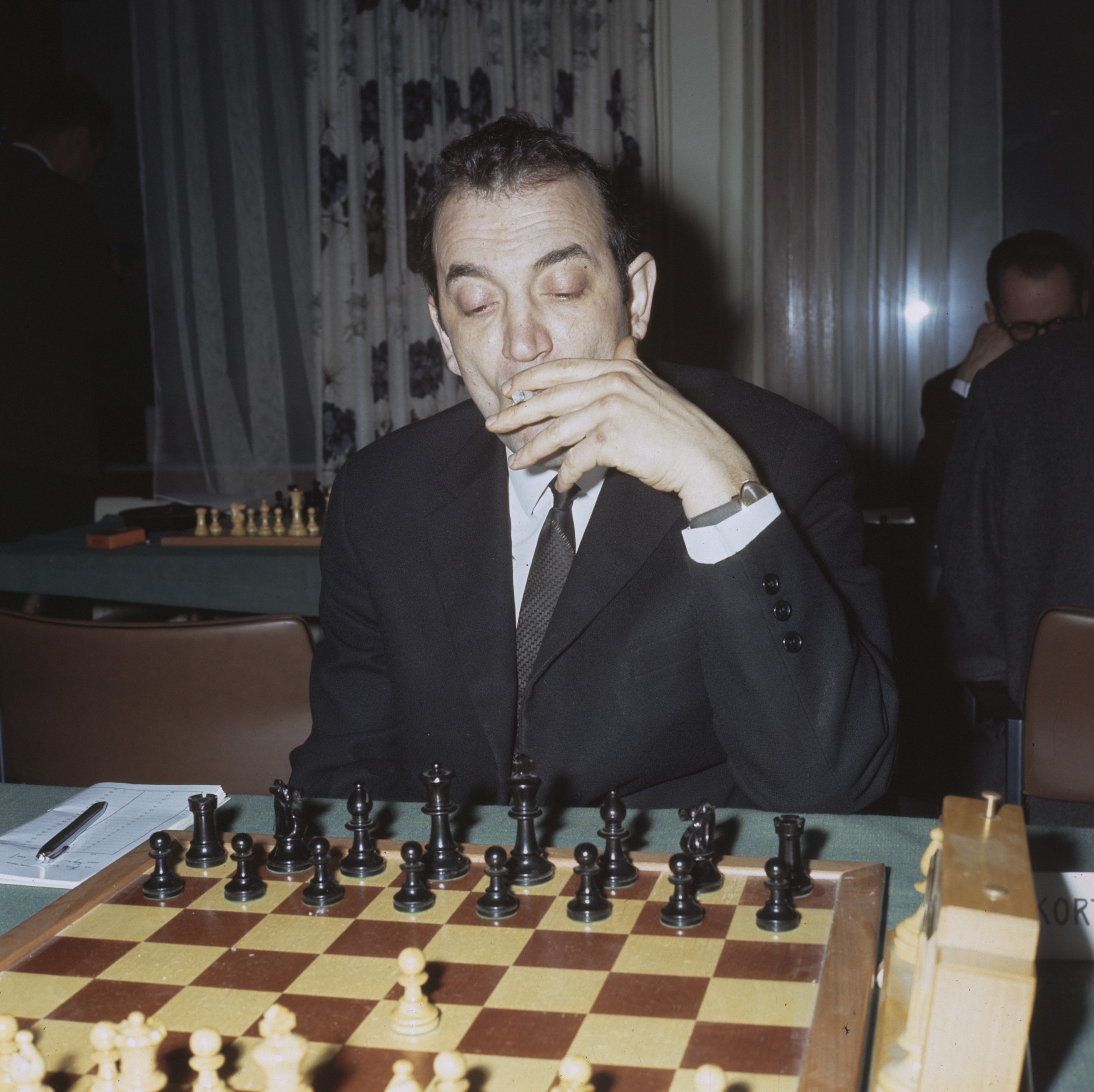 18-26-24-1968-wijk-aan-zee-korchnoi1.jpg