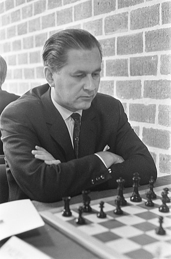 Hoogoven_Schaaktoernooi_Keres,_Bestanddeelnr_922-0145.jpg